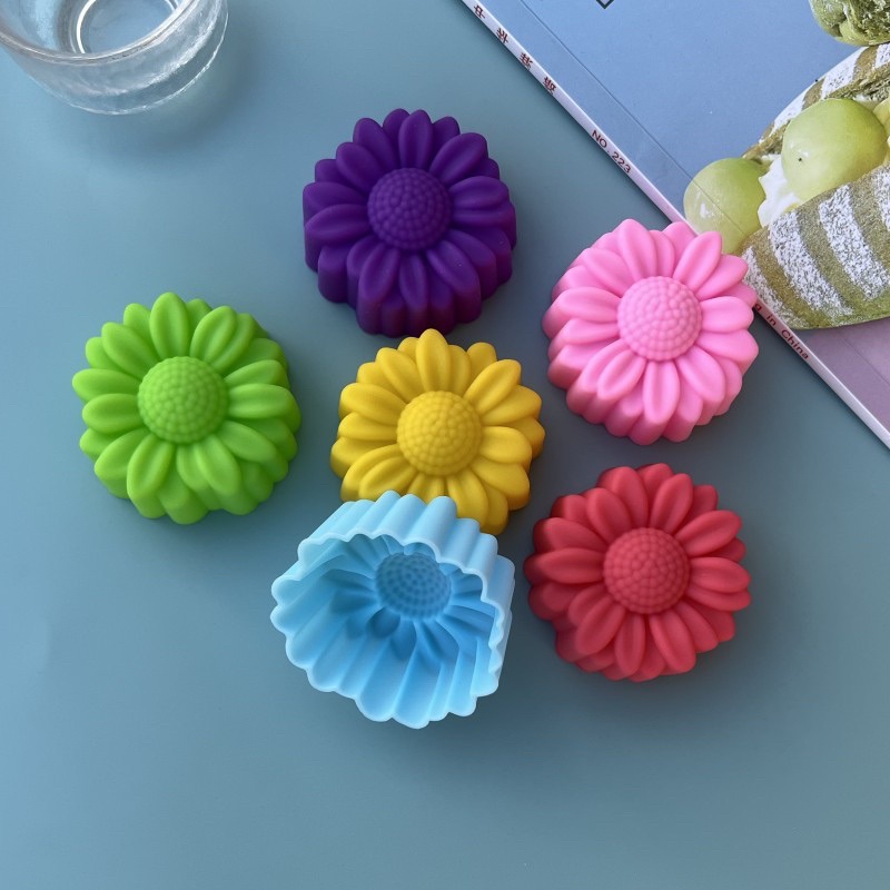 Soap Making Tools - 6 Pcs Set Non-Stick Flower Designs